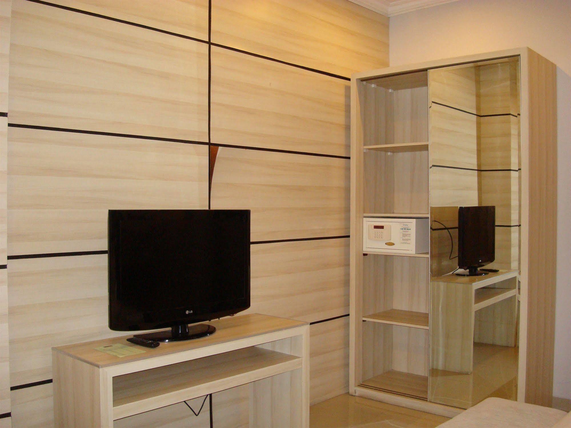 Ap Suite Apartment Kuta  Exterior photo